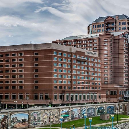 Embassy Suites Cincinnati - Rivercenter Covington Exteriör bild