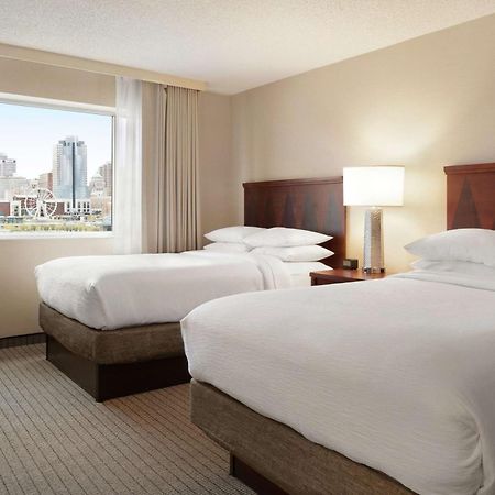 Embassy Suites Cincinnati - Rivercenter Covington Exteriör bild