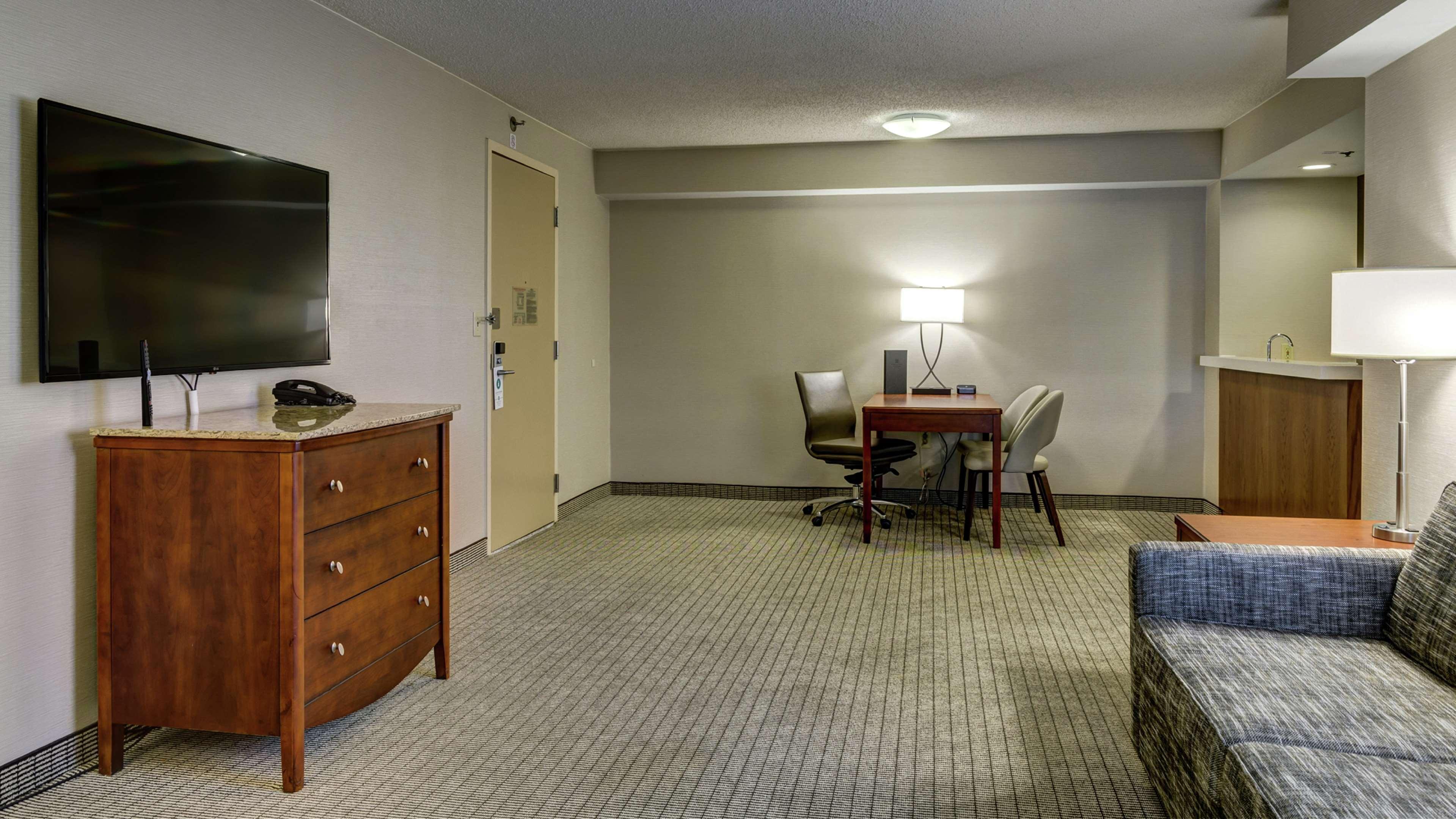 Embassy Suites Cincinnati - Rivercenter Covington Exteriör bild