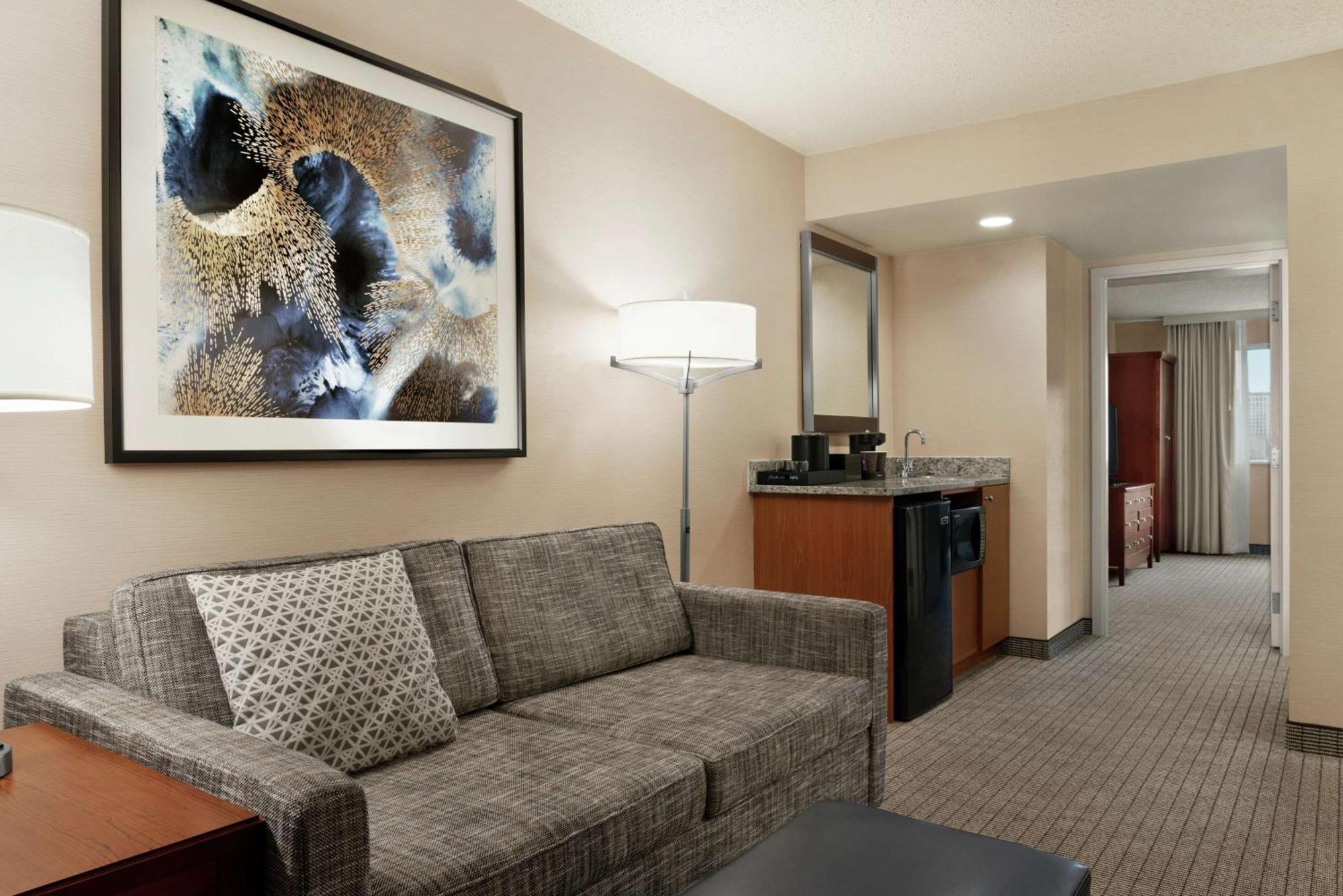 Embassy Suites Cincinnati - Rivercenter Covington Exteriör bild