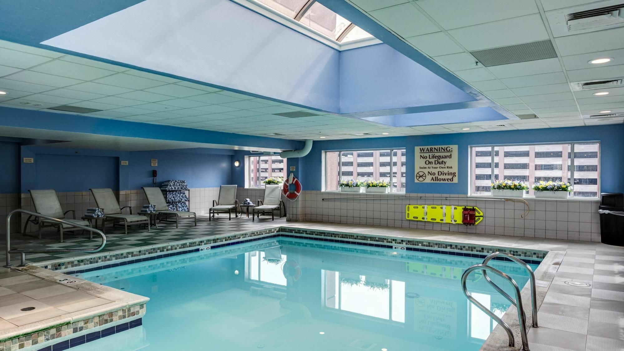 Embassy Suites Cincinnati - Rivercenter Covington Exteriör bild