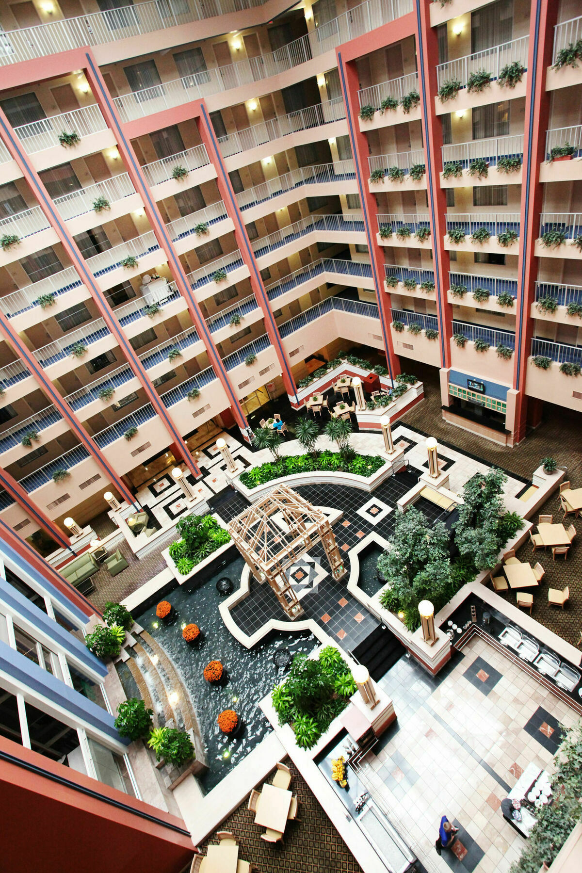 Embassy Suites Cincinnati - Rivercenter Covington Exteriör bild
